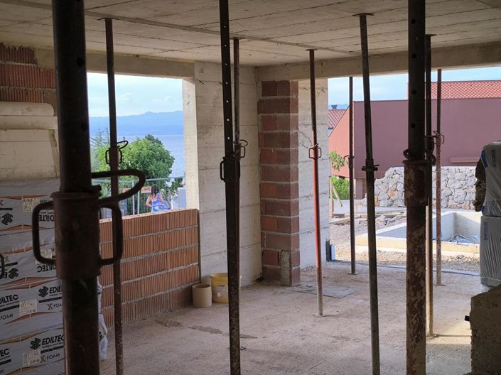 Image No.5-3 Bed Property for sale