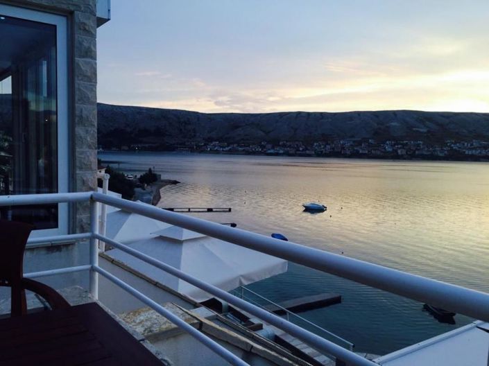 Image No.6-36 Bed Property for sale