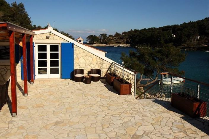 Image No.25-2 Bed Property for sale