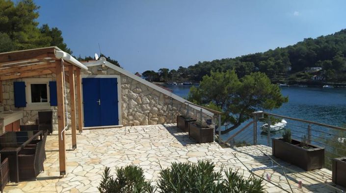 Image No.3-2 Bed Property for sale