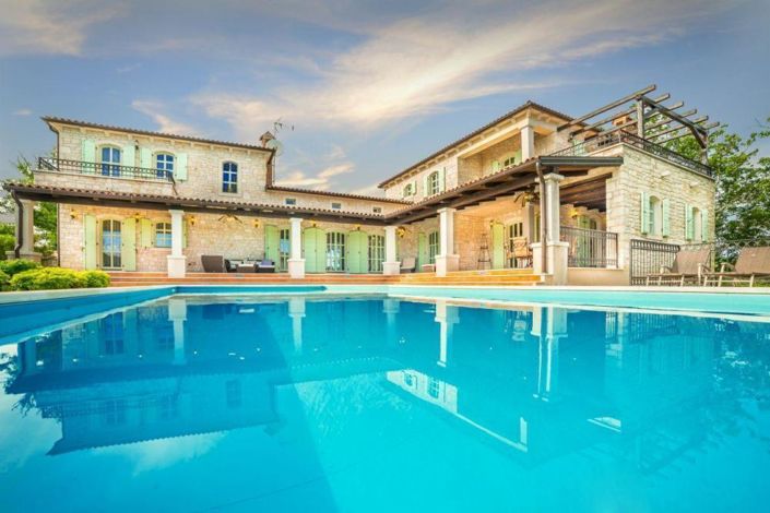 Image No.1-Propriété de 3 chambres à vendre à Višnjan