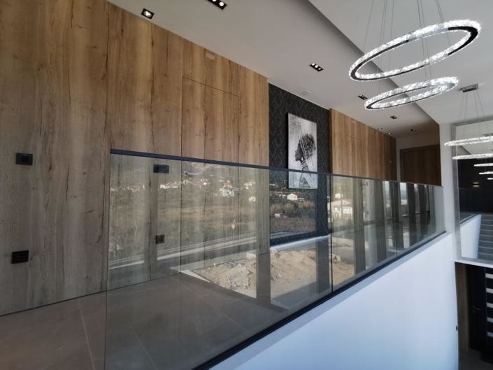 Image No.18-4 Bed Property for sale