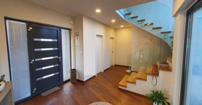 Image No.15-Propriété de 4 chambres à vendre à Kostrena