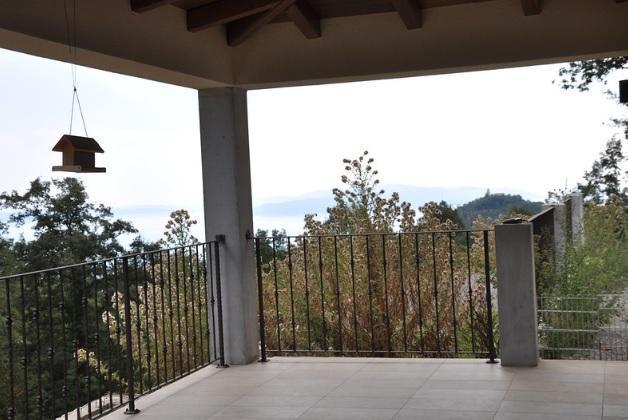 Image No.24-5 Bed Property for sale