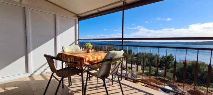 Image No.4-12 Bed Property for sale