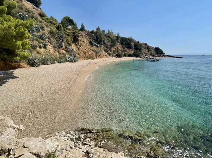 Image No.22-4 Bed Property for sale