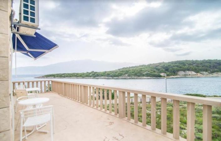 Image No.5-11 Bed Property for sale