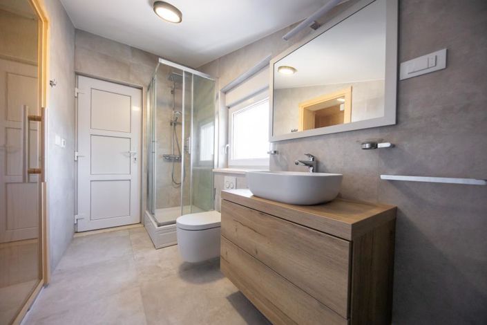 Image No.22-3 Bed Property for sale