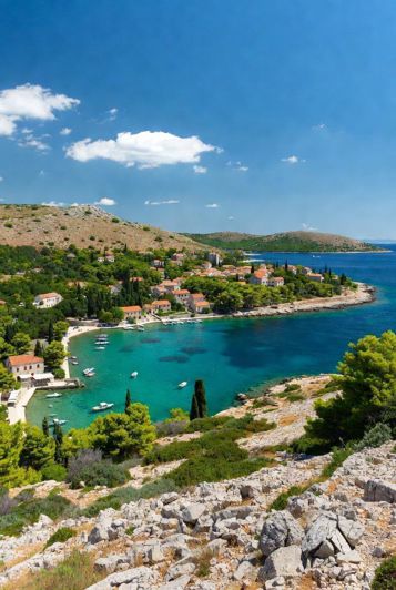 Image No.8-Propriété de 4 chambres à vendre à Necujam