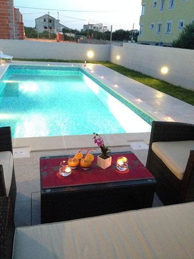 Image No.3-6 Bed Property for sale