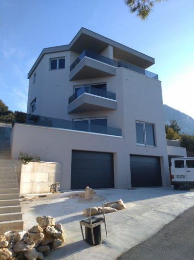 Image No.3-4 Bed Property for sale