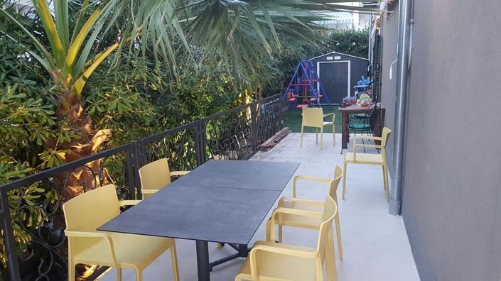 Image No.19-7 Bed Property for sale