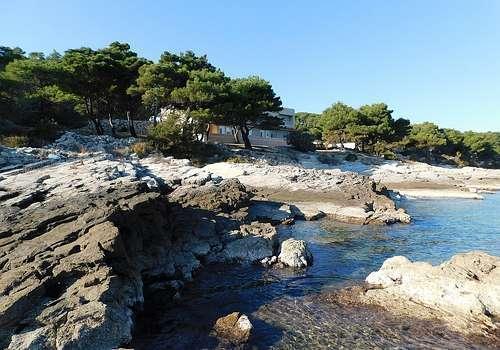 Image No.1-6 Bed Property for sale