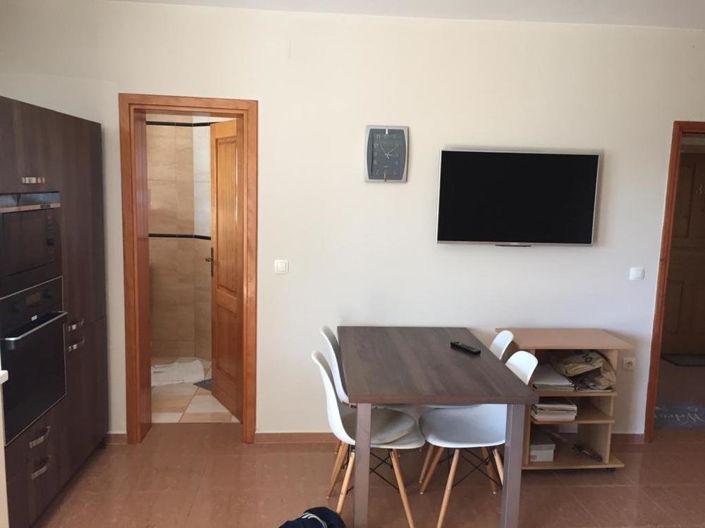 Image No.10-Propriété de 8 chambres à vendre à Vir