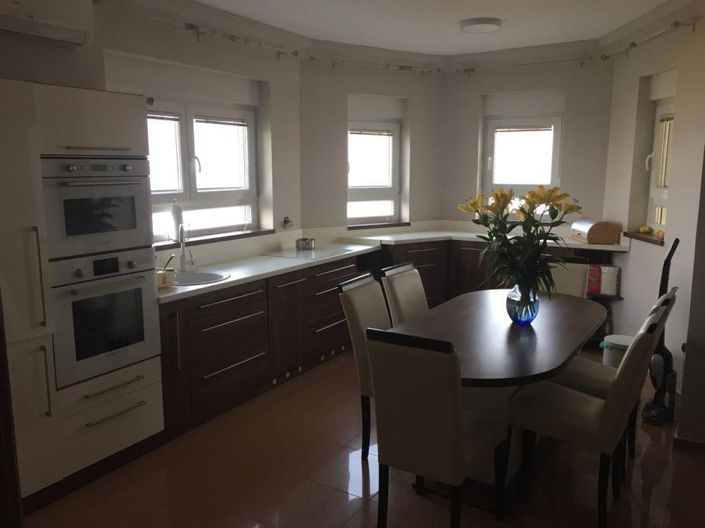 Image No.7-Propriété de 8 chambres à vendre à Vir