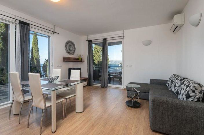 Image No.1-Propriété de 11 chambres à vendre à Dubrovnik