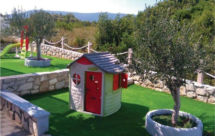 Image No.21-6 Bed Property for sale