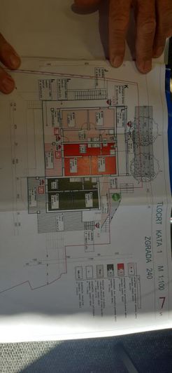 Image No.25-Propriété de 21 chambres à vendre à Lumbarda