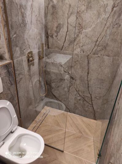 Image No.16-13 Bed Property for sale