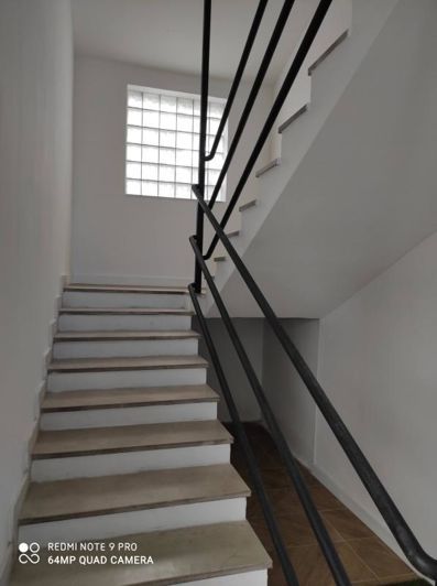 Image No.8-13 Bed Property for sale