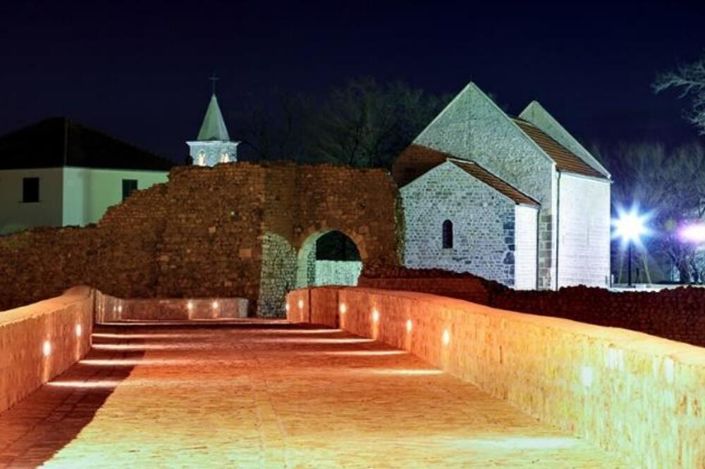 Image No.6-3 Bed Property for sale