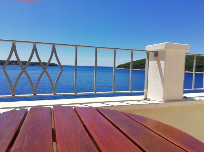 Image No.10-4 Bed Property for sale