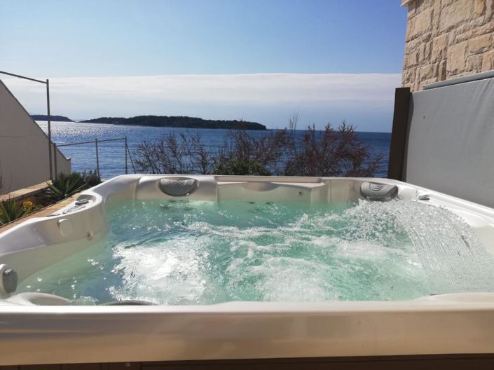 Image No.3-4 Bed Property for sale