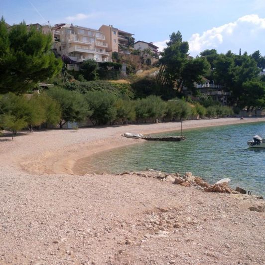 Image No.22-8 Bed Property for sale