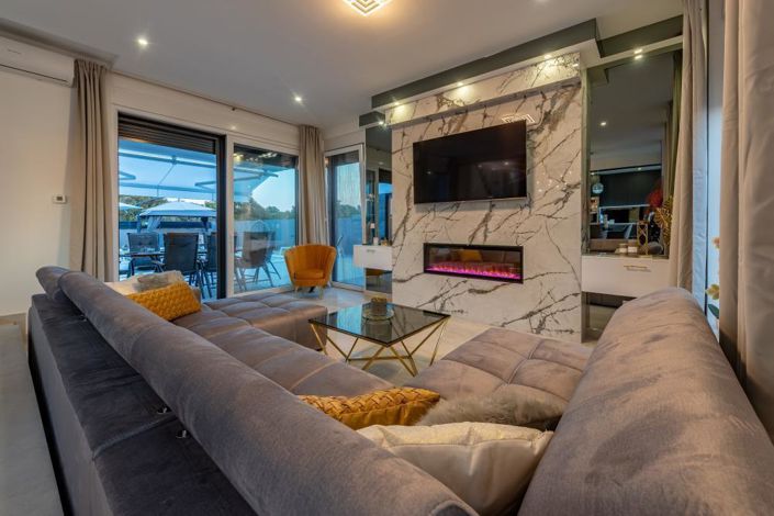 Image No.3-Propriété de 4 chambres à vendre à Croatie