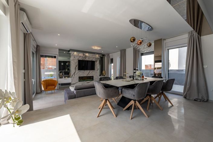 Image No.8-Propriété de 4 chambres à vendre à Croatie