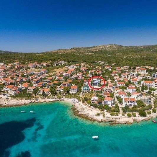 Image No.3-5 Bed Property for sale