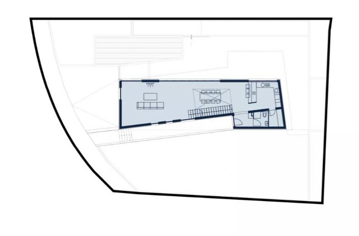 Image No.6-4 Bed Property for sale