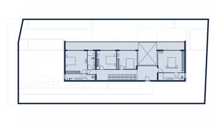 Image No.6-4 Bed Property for sale