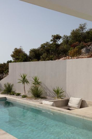 Image No.13-4 Bed Property for sale