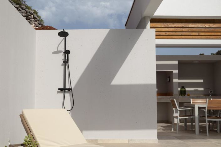 Image No.15-4 Bed Property for sale