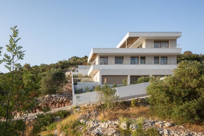 Image No.5-4 Bed Property for sale