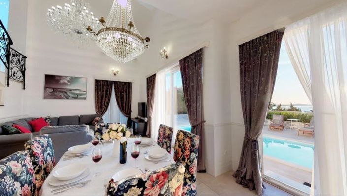 Image No.3-Propriété de 3 chambres à vendre à Hvar