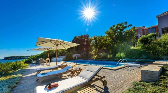 Image No.3-4 Bed Property for sale