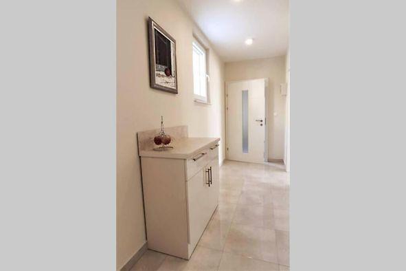 Image No.20-Propriété de 8 chambres à vendre à Croatie