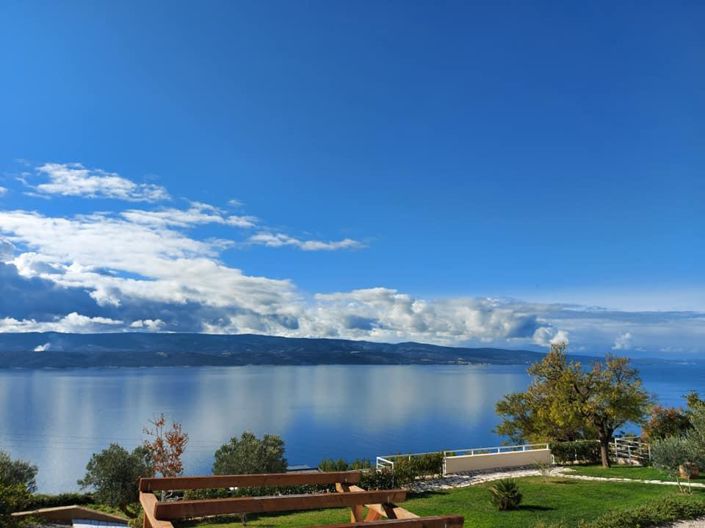 Image No.2-4 Bed Property for sale