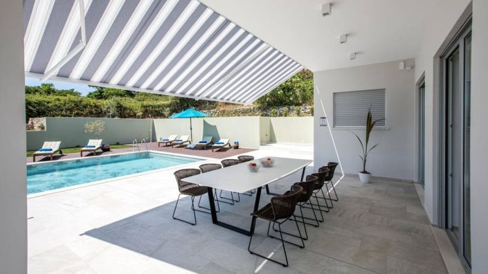 Image No.5-4 Bed Property for sale