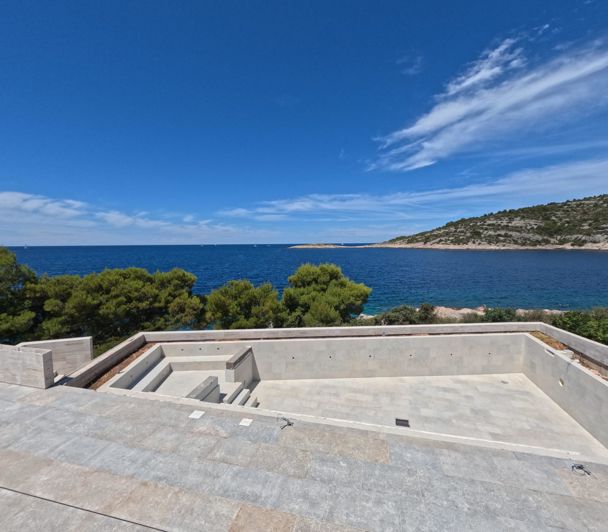 Image No.3-4 Bed Property for sale