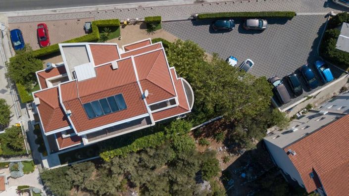 Image No.11-12 Bed Property for sale