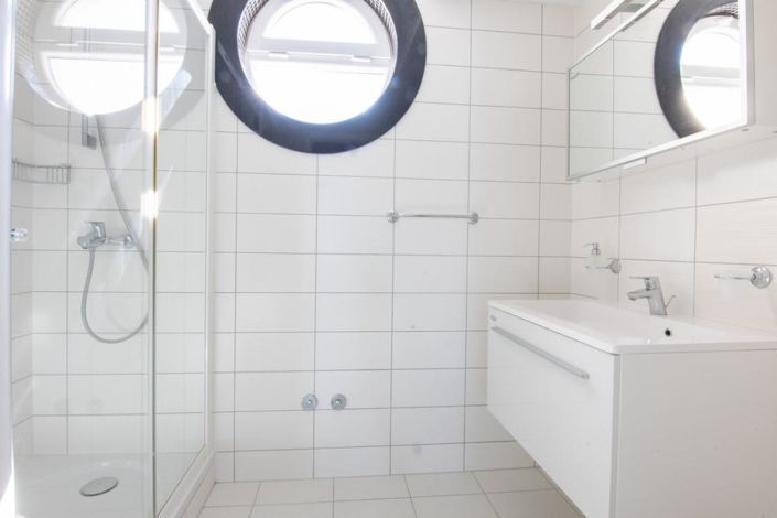 Image No.22-12 Bed Property for sale