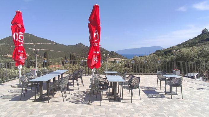 Image No.5-17 Bed Property for sale