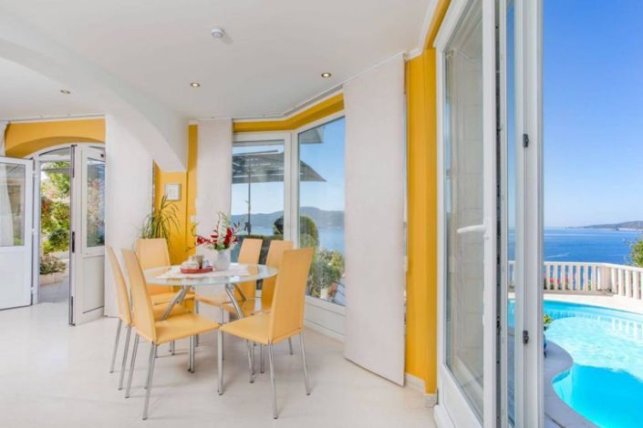 Image No.6-4 Bed Property for sale