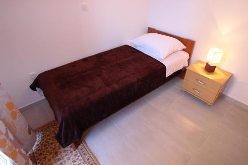 Image No.23-12 Bed Property for sale