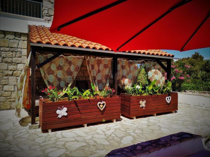 Image No.20-15 Bed Property for sale