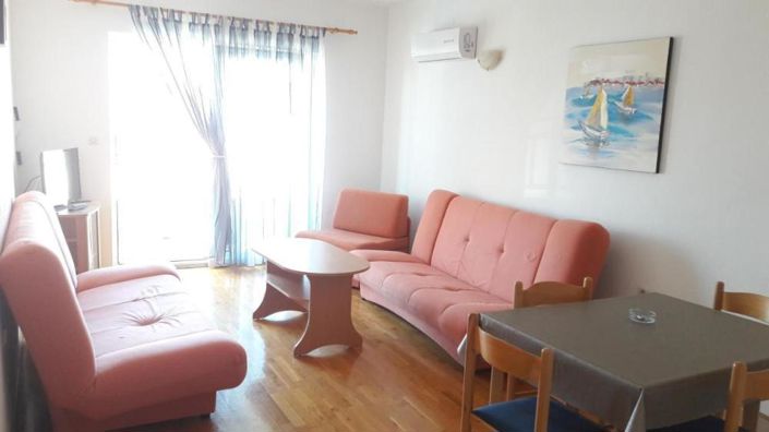 Image No.15-12 Bed Property for sale