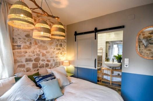 Image No.3-Propriété de 4 chambres à vendre à Stari Grad